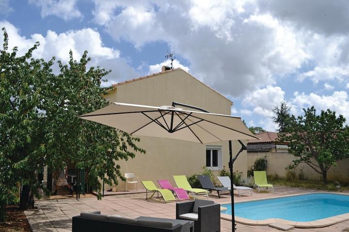 Pet Friendly Beautiful Home in Bassan with Wifi & 4 Bedrooms