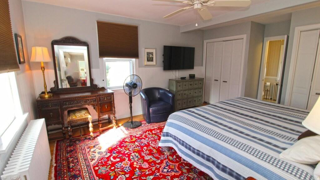 The Cottage on Jefferson Pet Policy