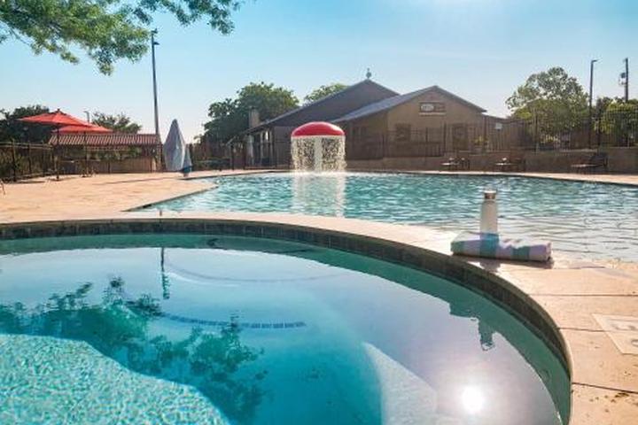 Pet Friendly Hill Country Cottage and RV Resort