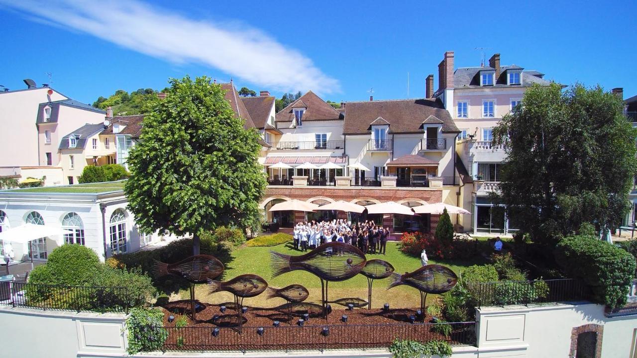 Pet Friendly La Côte Saint Jacques and Spa