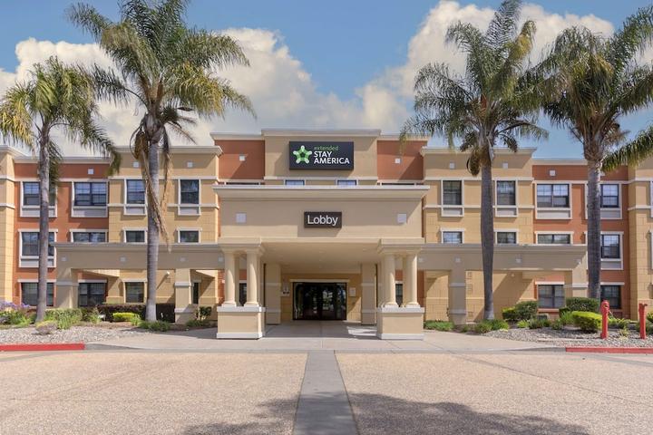 Pet Friendly Extended Stay America Suites Oakland Alameda Airport