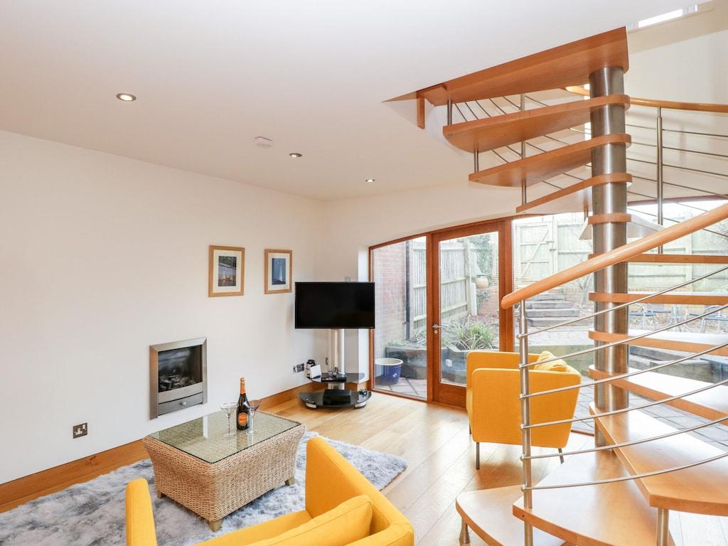 Chamberlain Cottage Pet Policy