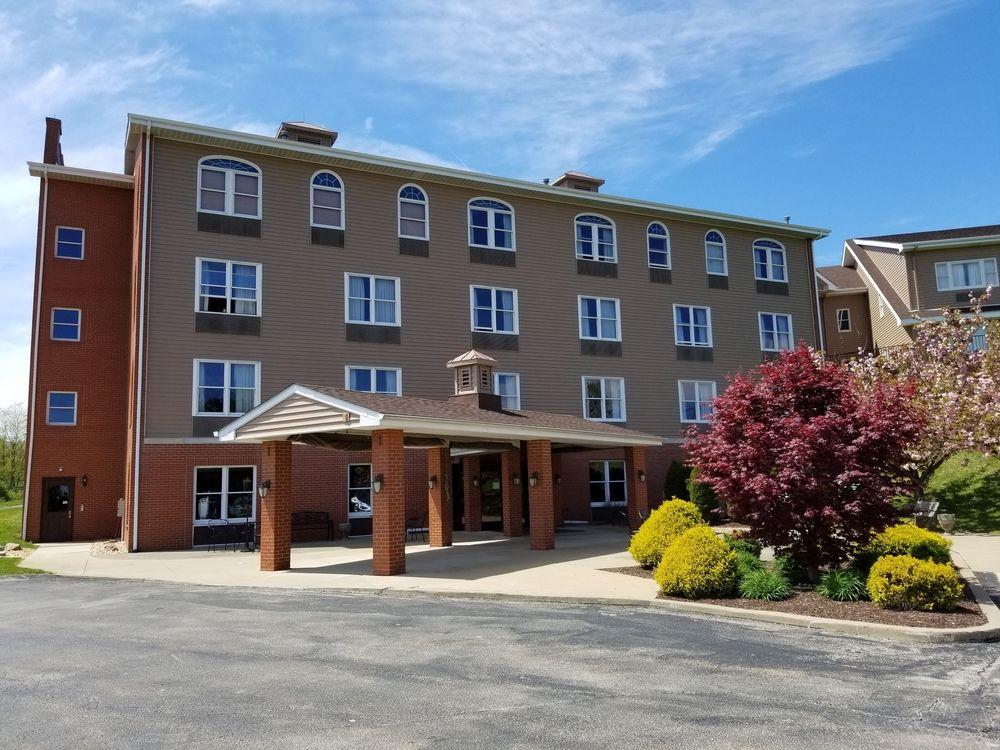 Pet Friendly Hotels Resorts In Blairsville Pa Bringfido