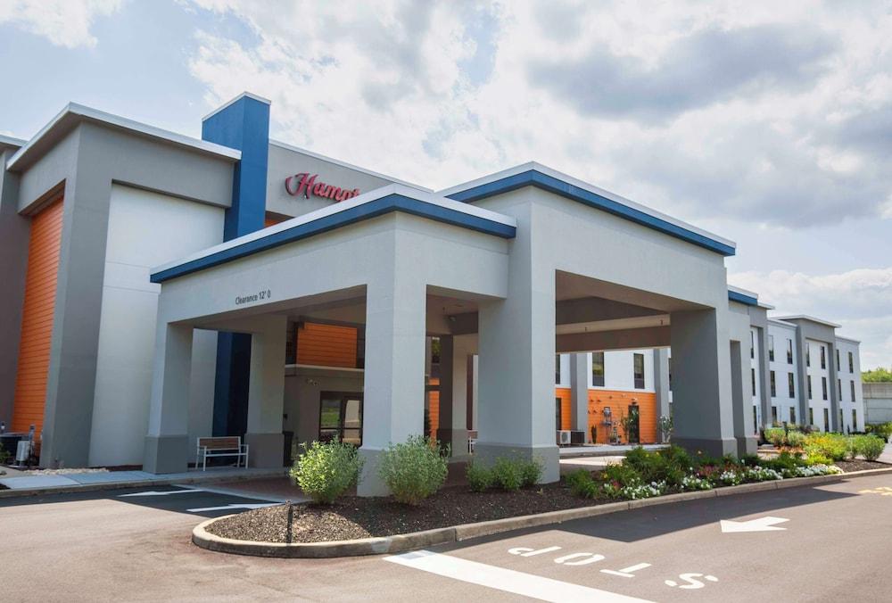 Pet Friendly Hampton Inn East Windsor