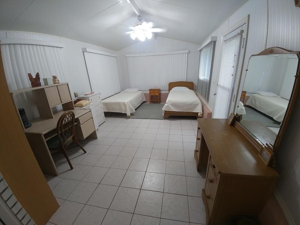 New Smyrna Beach Pool Home Pet Policy