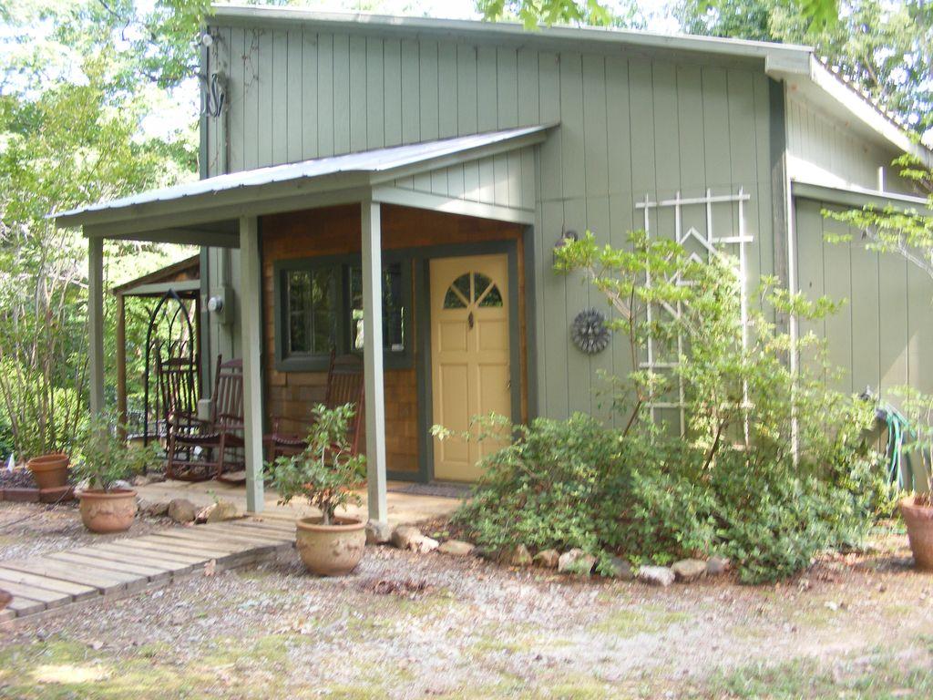 Pet Friendly Hotels In Camden Sc Bringfido