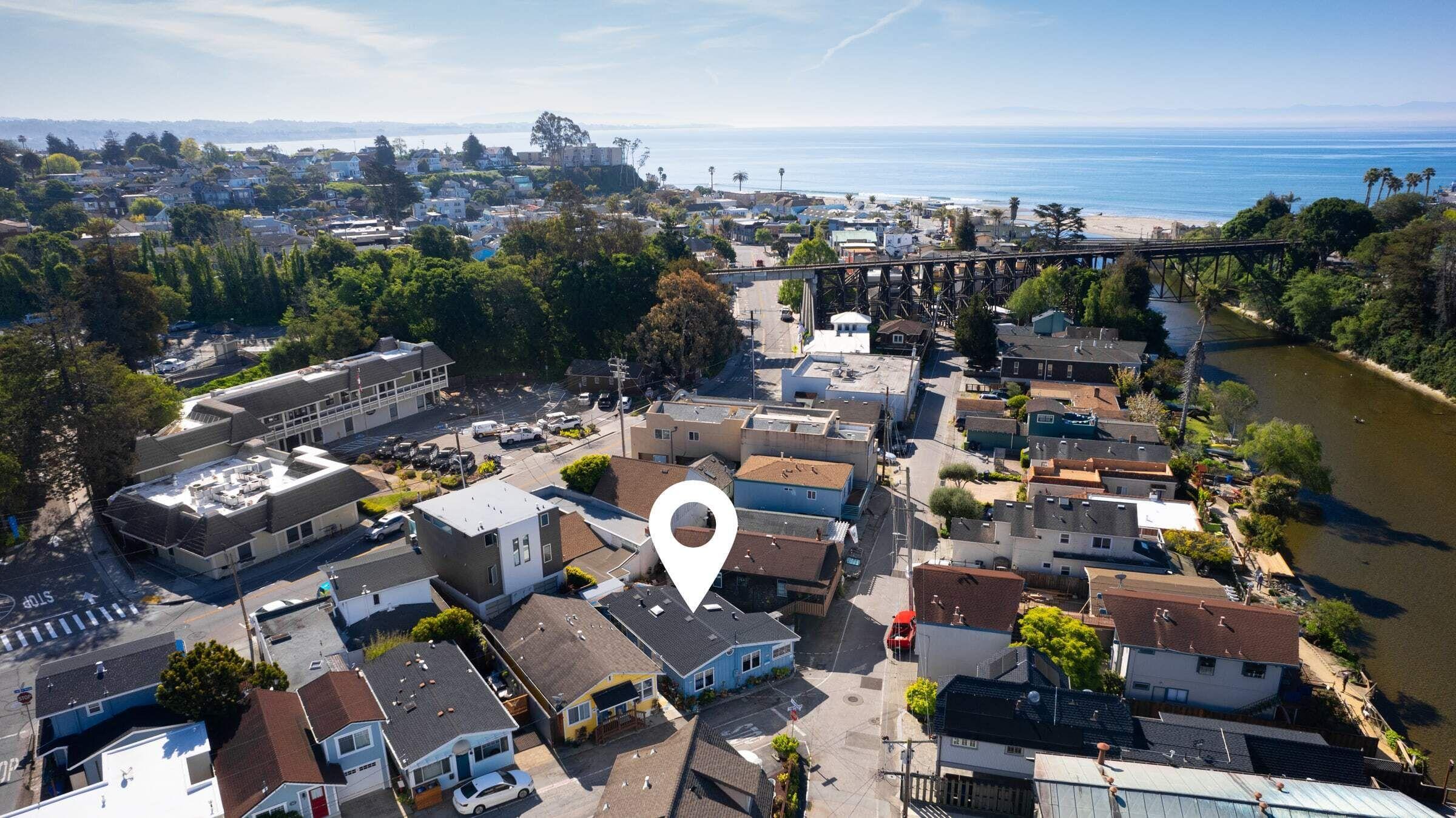 Capitola Village Beach Cottage (402 a BG) Pet Policy