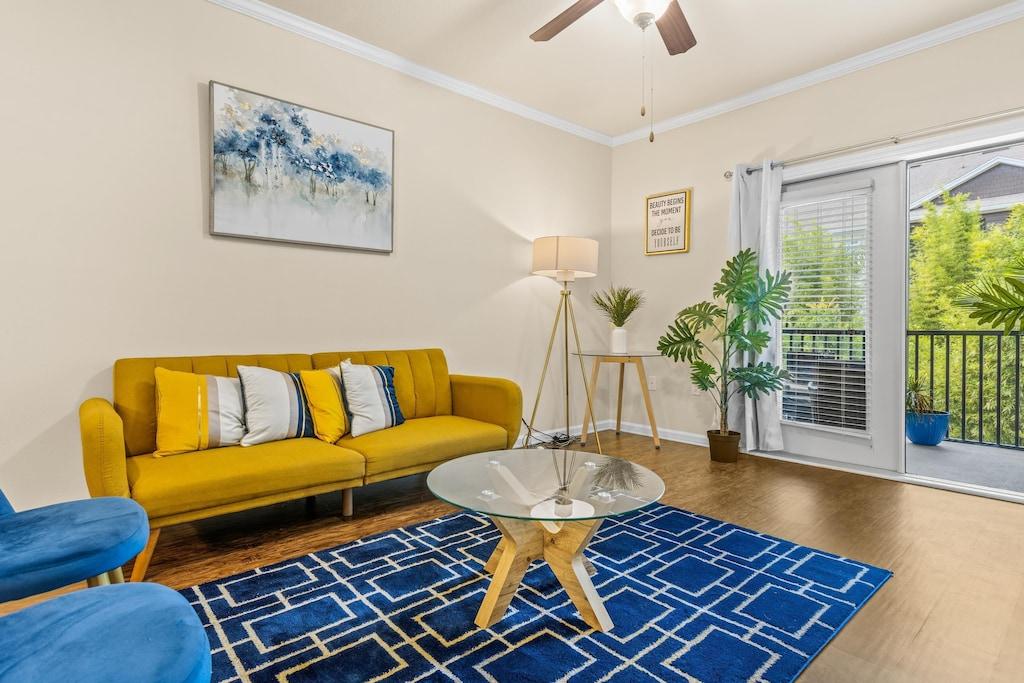 1/1 Jacksonville Apartment Close to Town Center Pet Policy