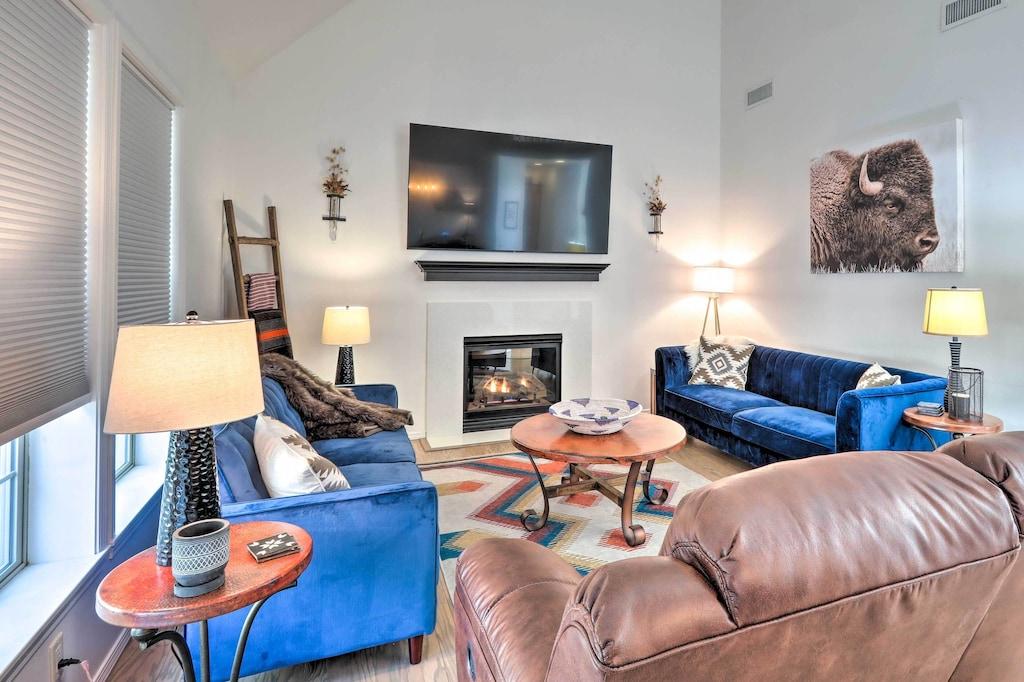 Spacious Flagstaff Home Near Downtown Pet Policy