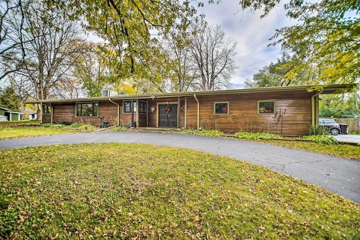 Pet Friendly Chic Fox River Grove Home with Great Location