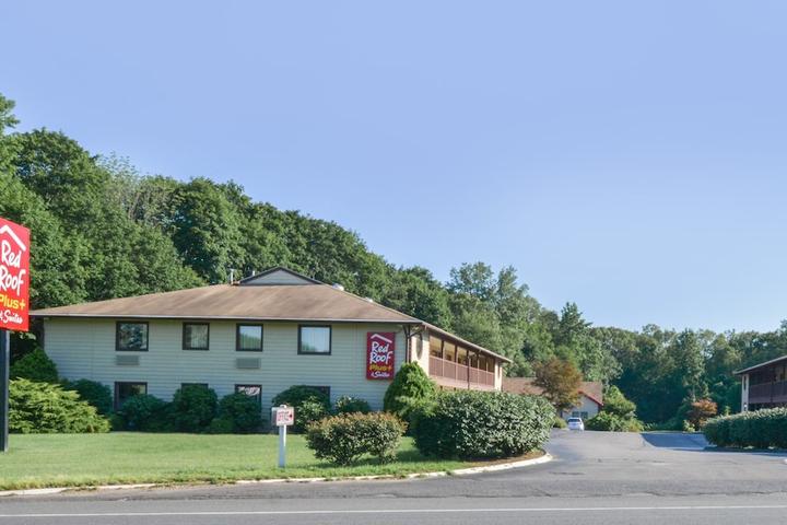 Pet Friendly Red Roof Inn PLUS and Suites Guilford