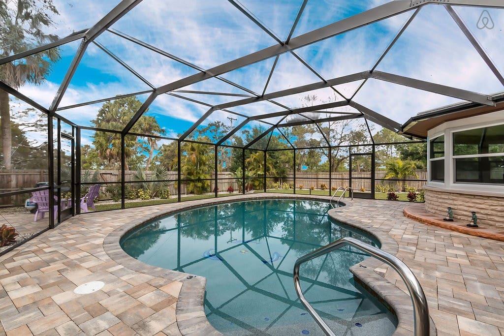 Pet Friendly Oldsmar Airbnb Rentals