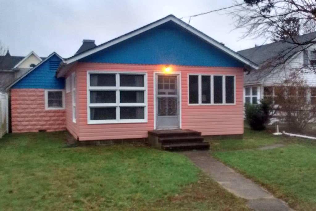 Lanoka Harbor Airbnb Rentals Pet Policy