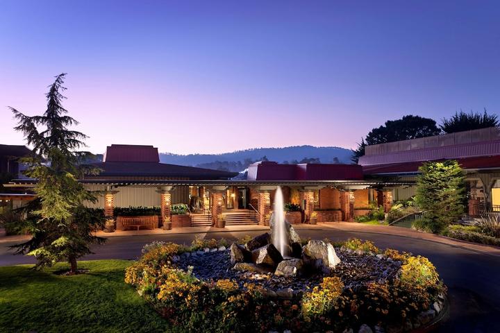 Pet Friendly Hyatt Regency Monterey Hotel & Spa