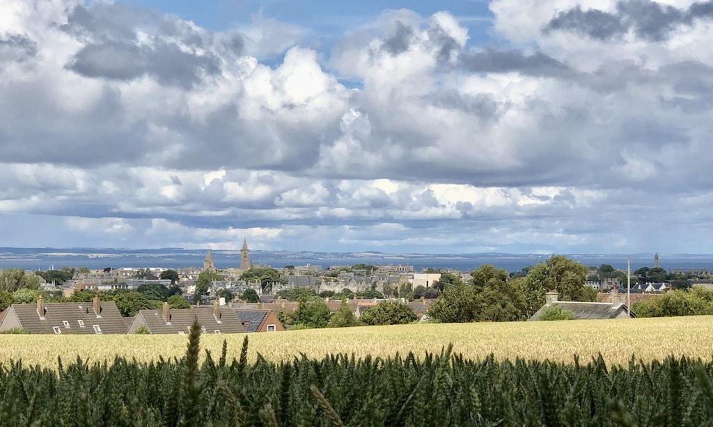Pet Friendly Stunning Panoramic Views at St Andrews