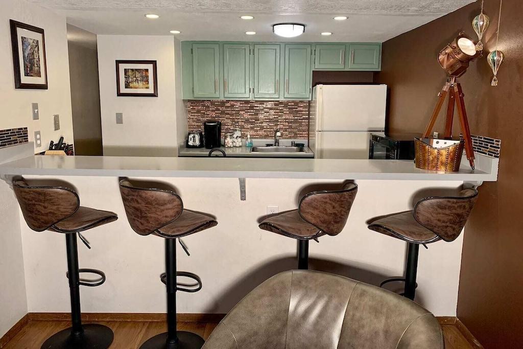 Ideally Located Frisco Condo Pet Policy