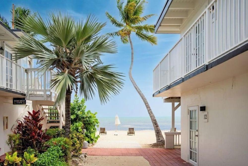 Pet Friendly Rainbow Bend Resort