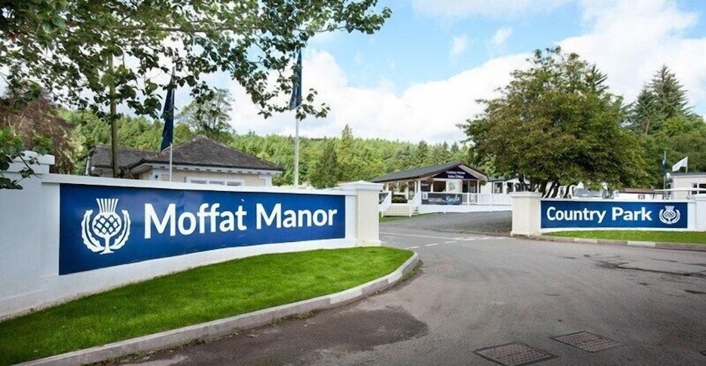 Pet Friendly Moffat Manor Country Park