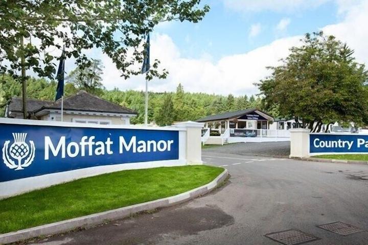 Pet Friendly Moffat Manor Country Park
