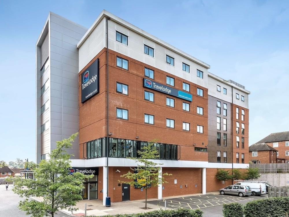 Pet Friendly Travelodge Newcastle-under-Lyme Central
