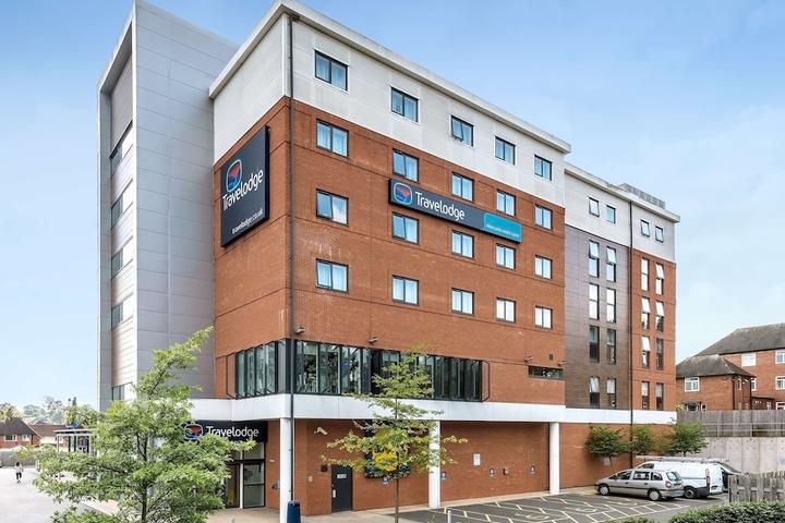 Pet Friendly Travelodge Newcastle-under-Lyme Central