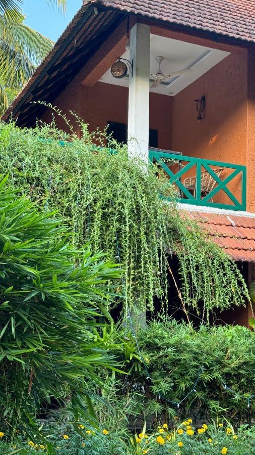 Pet Friendly Garggi Kumarakom Village Homestay