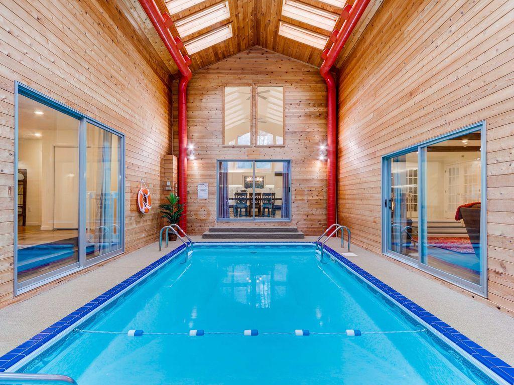 Amazing Poconos House Pet Policy