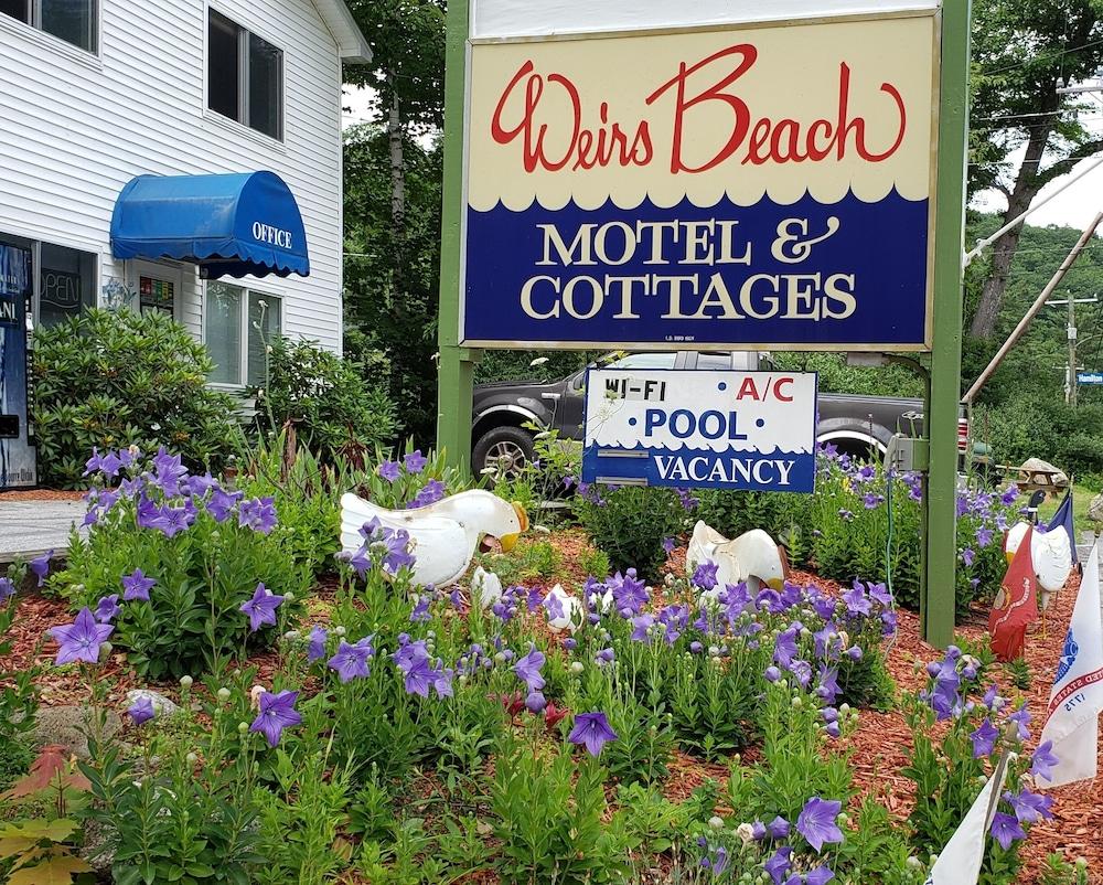 Pet Friendly Weirs Beach Motel and Cottages