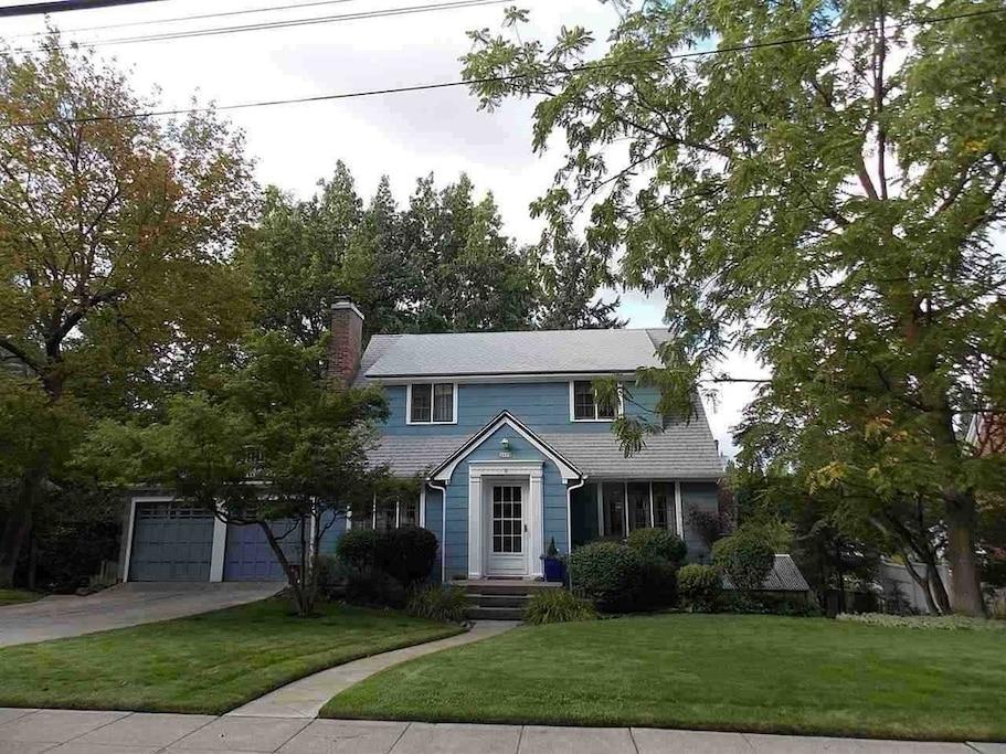 Cheney Airbnb Rentals Pet Policy