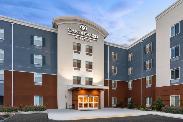 Pet Friendly Candlewood Suites Portland Airport an IHG Hotel