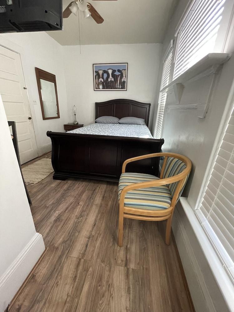 Brick House in Historic Milionaire's Row Pet Policy