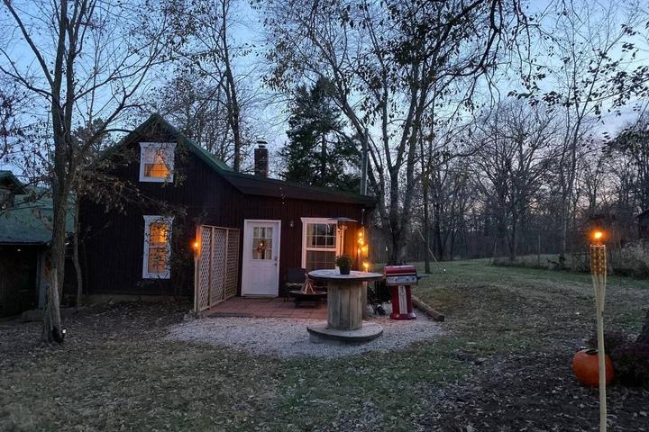 Pet Friendly Pine Valley at Dillard Mill - Cozy Cottage