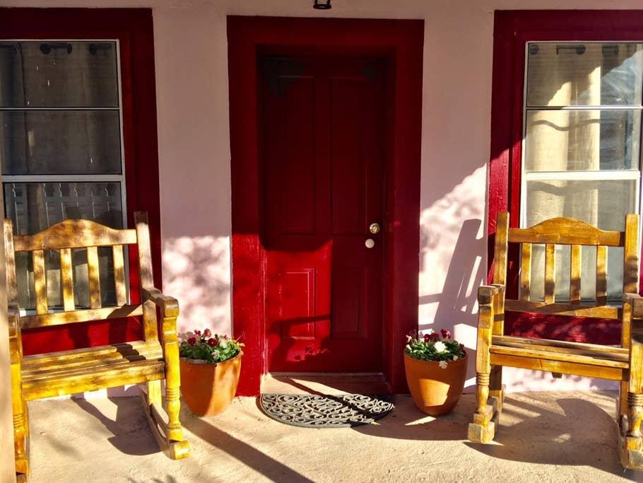 Fort Davis Airbnb Rentals Pet Policy