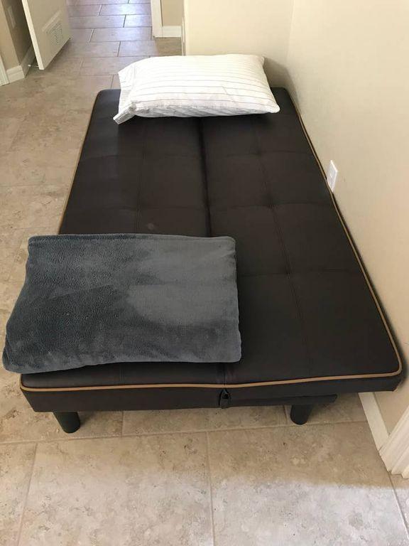 Vermillion Cliffs House Pet Policy