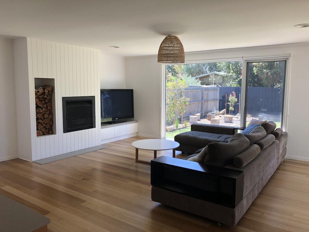 Taits Beach House Barwon Heads Pet Policy