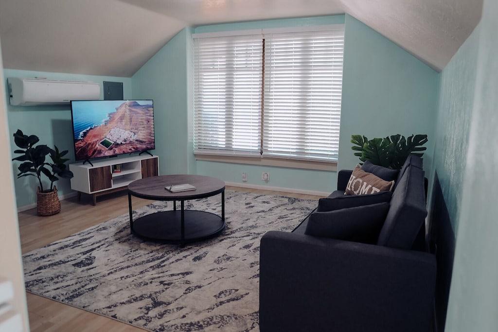 Cheerful Home Near Downtown Provo Pet Policy