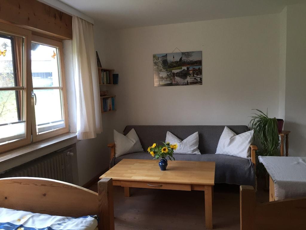 Pet Friendly Apartment for 2 People with Terrace
