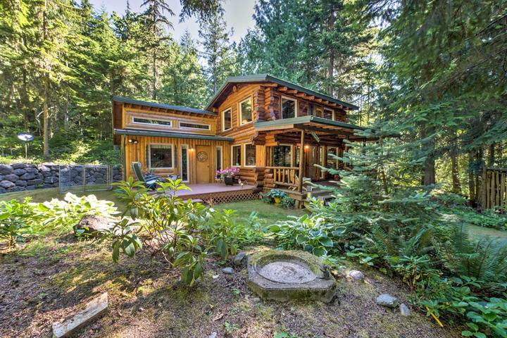 Pet Friendly Rustic Sequim Cabin With Fire Pit & Forested Views