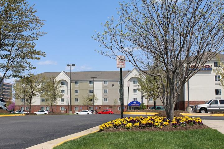 Pet Friendly Candlewood Suites Herndon an IHG Hotel