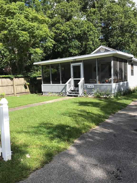 Hayden Cottage Pet Policy