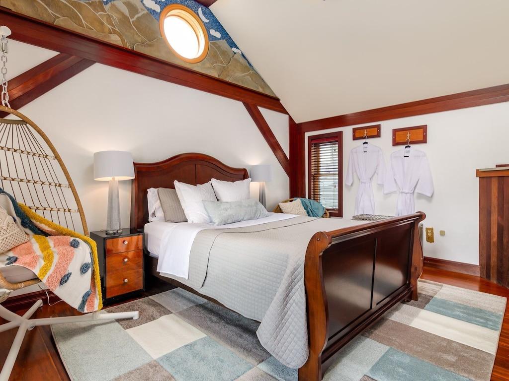 Finger Lakes Cottage at New Park in Ithaca Pet Policy