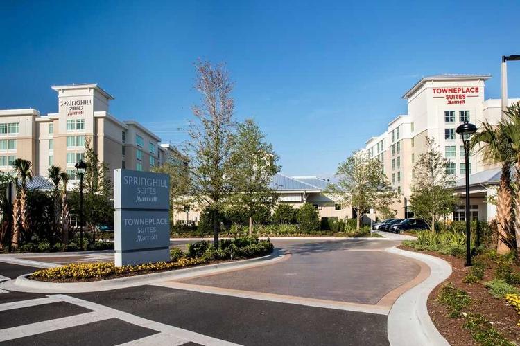 Pet Friendly Hotels in Winter Garden, FL - BringFido