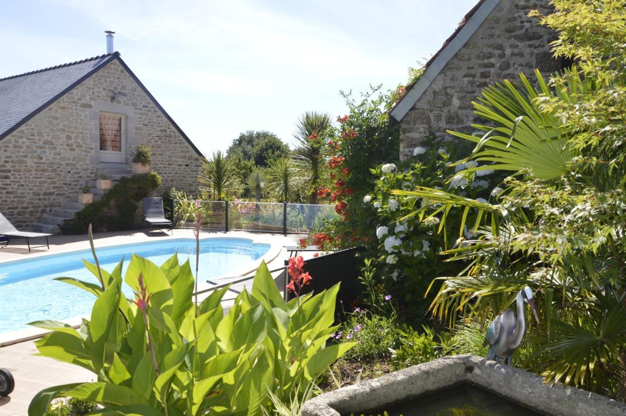 Pet Friendly La Ferme de Kerraoul