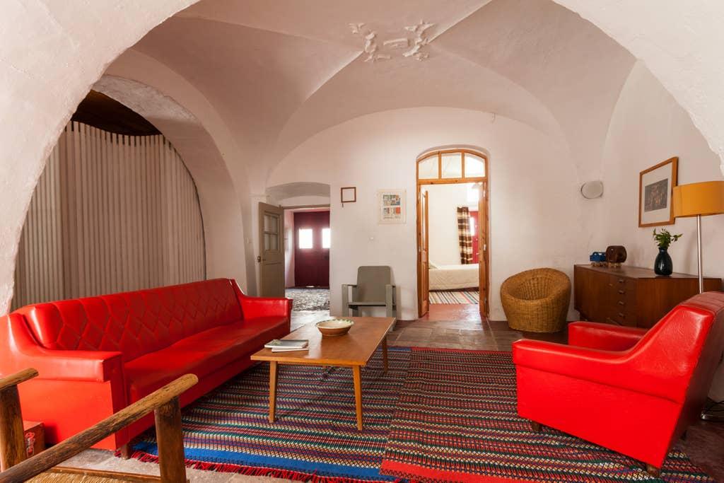 Pet Friendly Beja Airbnb Rentals