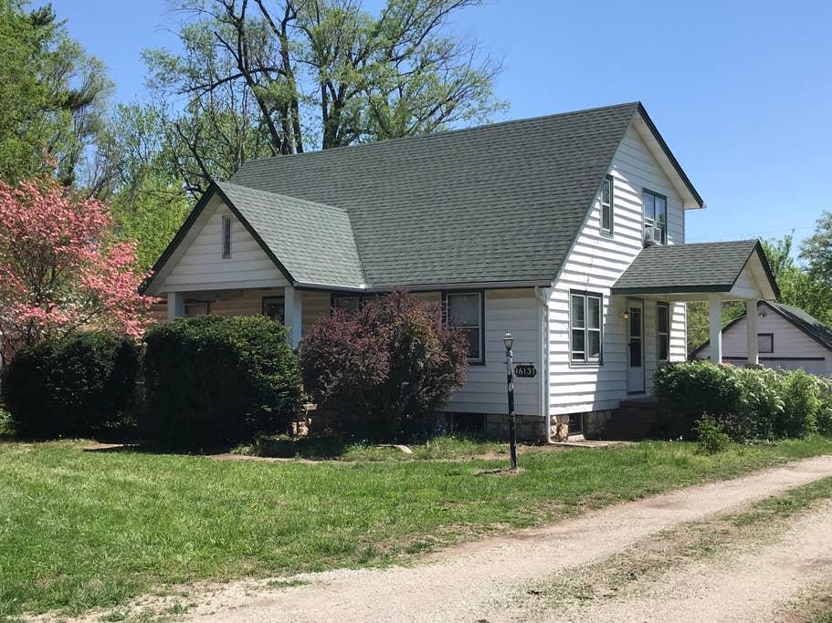 stilwell's dog friendly cottages