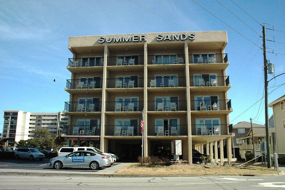 Summer Sands Suites Pet Policy