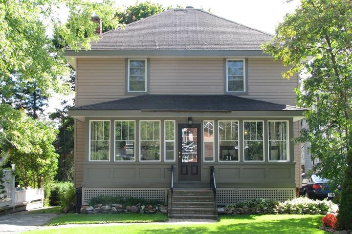 Pet Friendly Heritage Home in the Heart of Sault Ste Marie