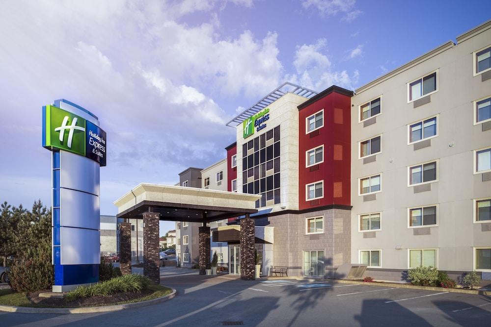 Pet Friendly Holiday Inn Express & Suites Halifax - Bedford an IHG Hotel