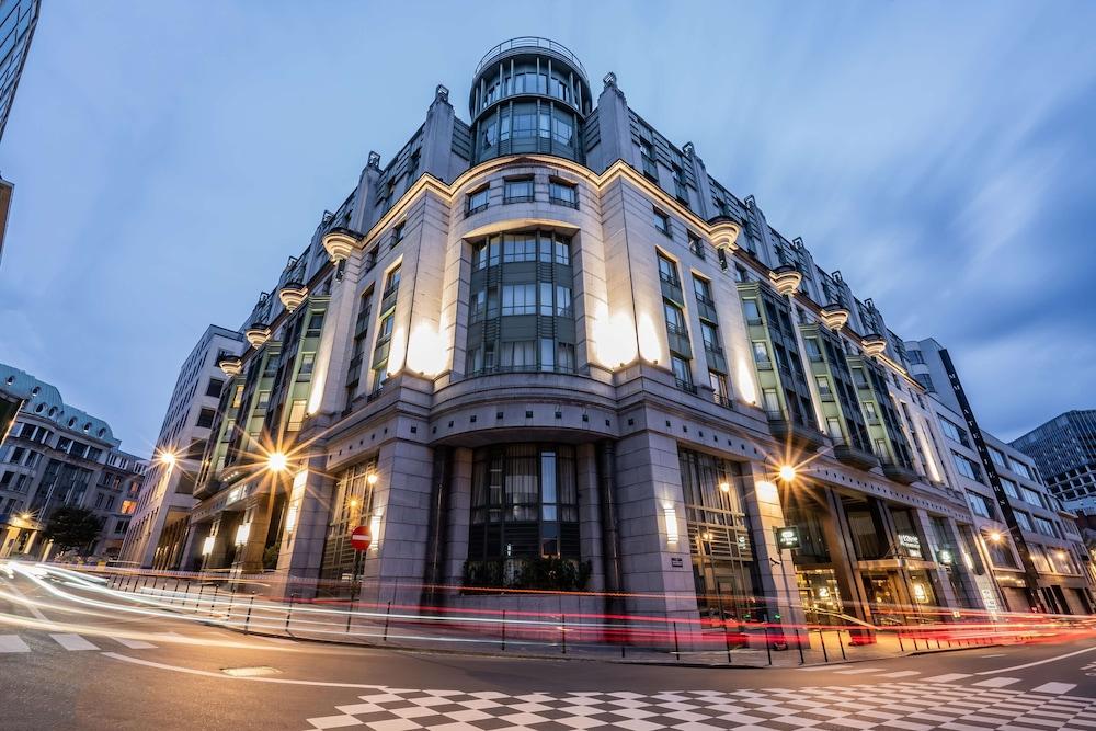 Pet Friendly Radisson Collection Grand Place Brussels