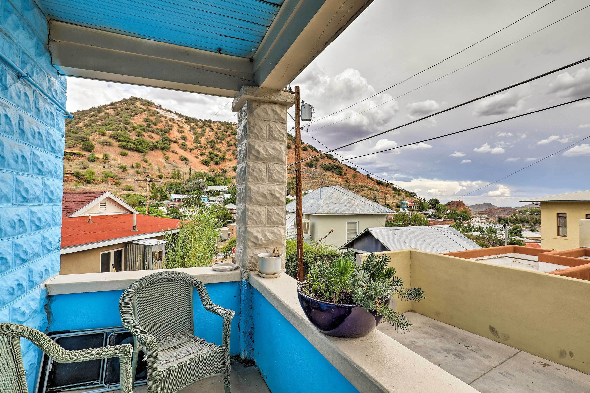 St Patrick Apartment in the Heart of Bisbee Pet Policy